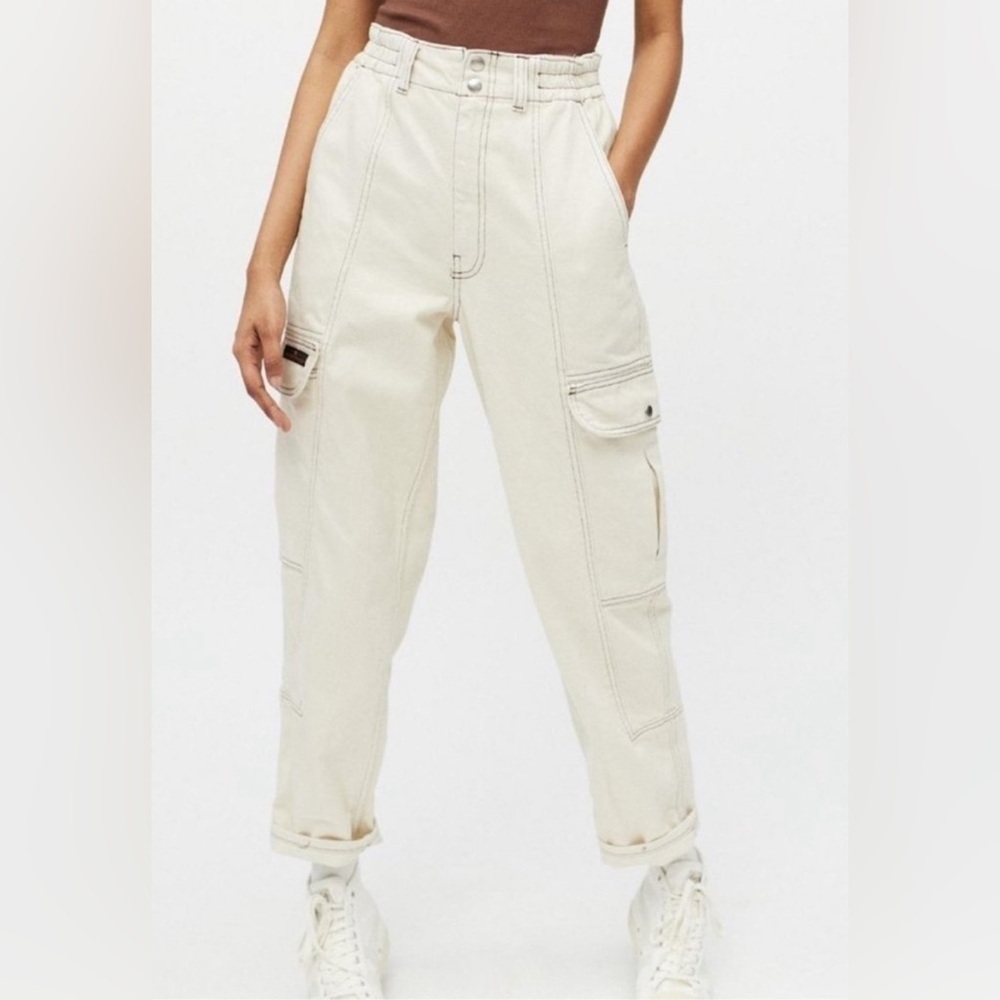 Urban Outfitters street wear skater cream cargo utility pants pockets 27 EUC